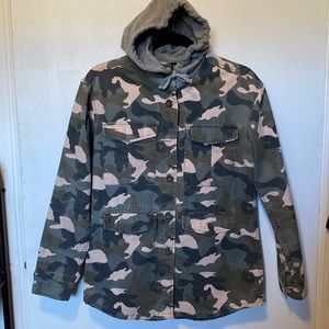 Camouflage jacket w/hood, Olive green & pink!  It's def cool and in great shape!
